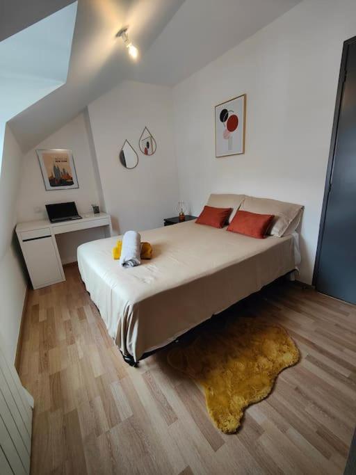 La Feline - Duplex - Vieux Valenciennes - Familial Daire Dış mekan fotoğraf